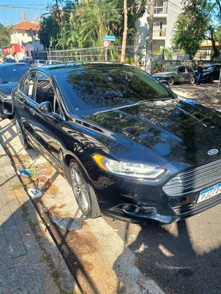 FORD FUSION 2.0 TITANIUM 16V HÍBRIDO 4P AUTOMÁTICO FORD FUSION 2.0 TITANIUM 16V HÍBRIDO 4P AUTOMÁTICO